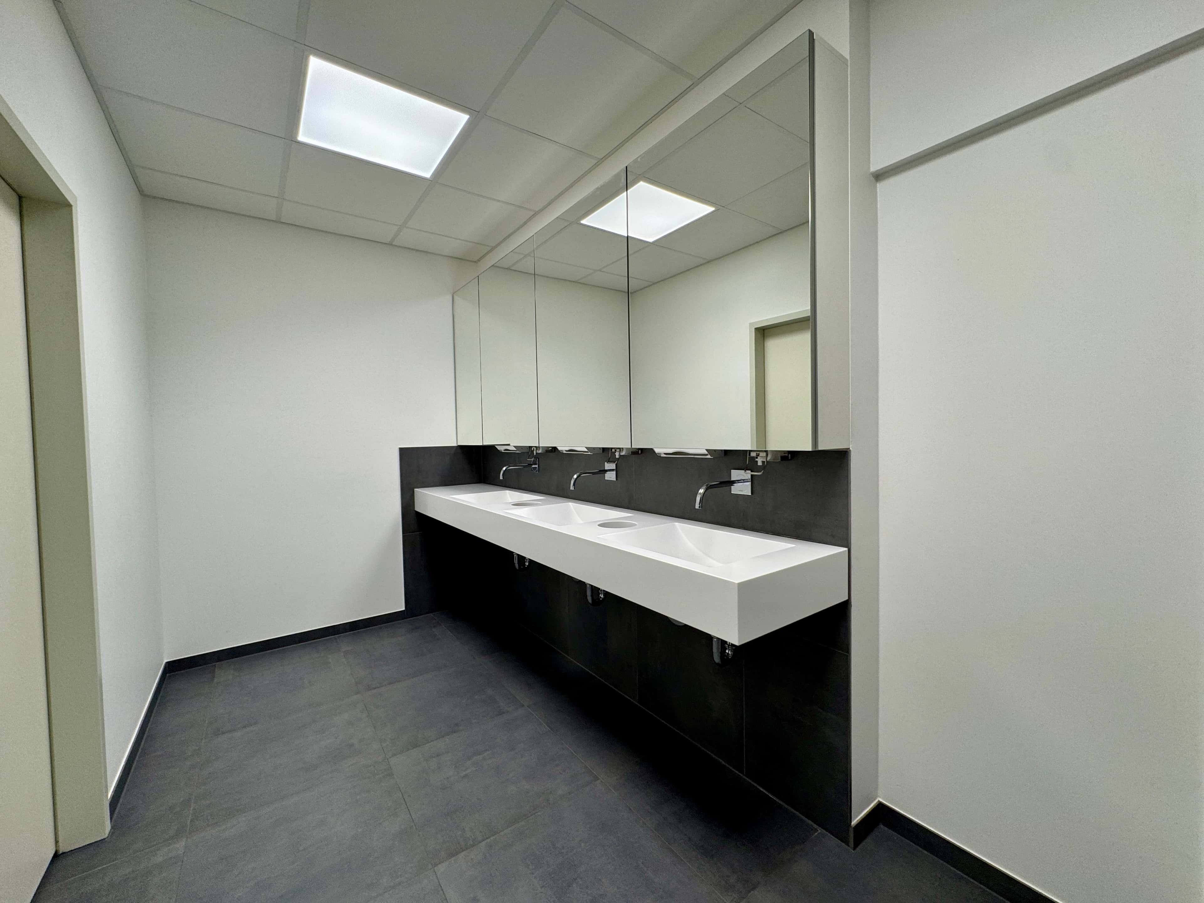 Waschraum gewerblich